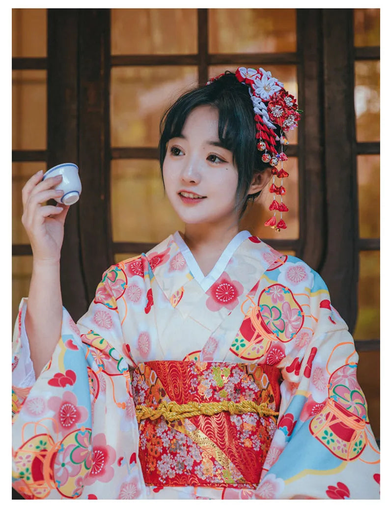 japanese kimono woman