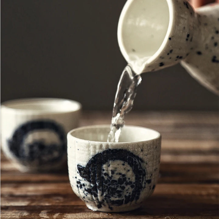 details of serving with a authentic sake set