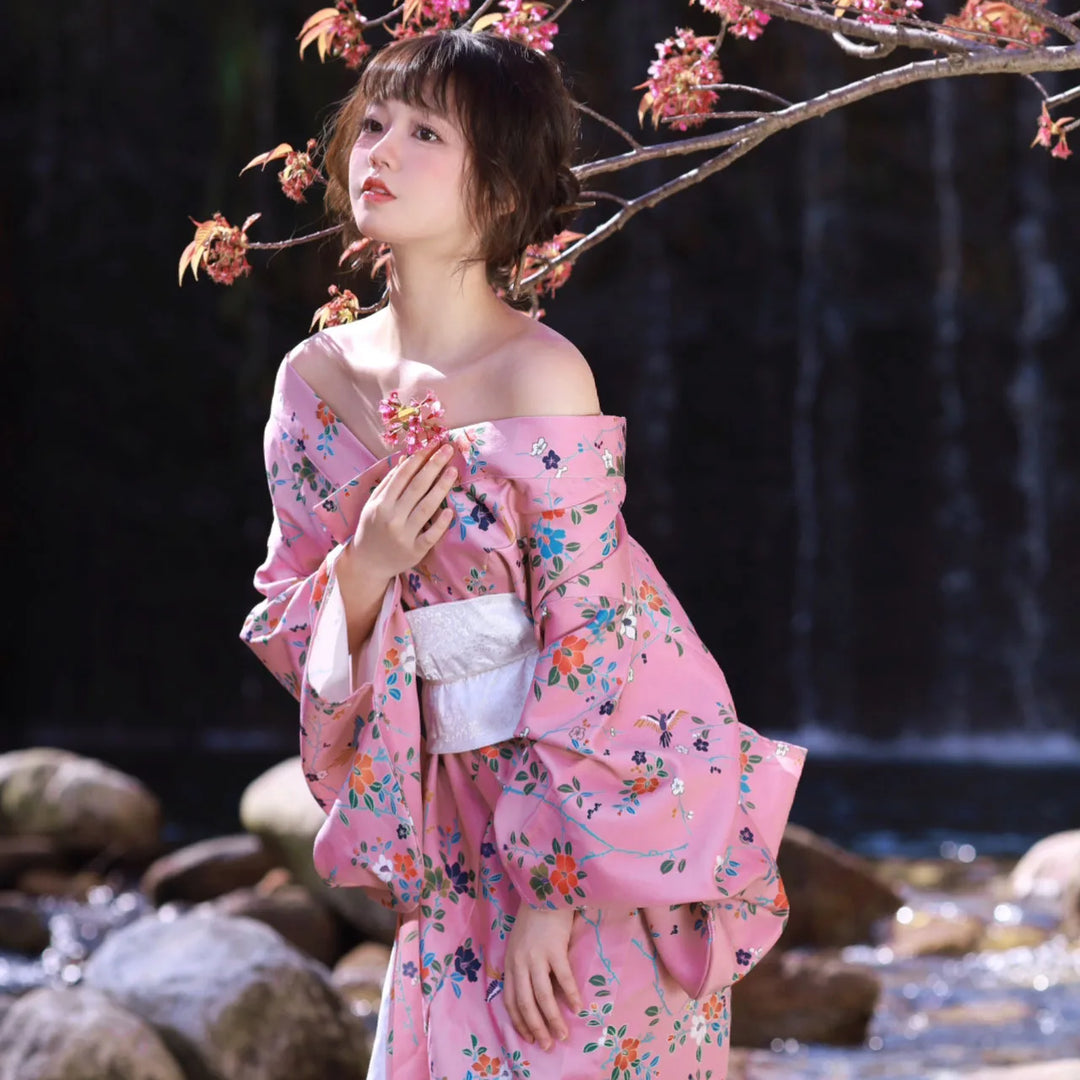 woman wearing women's kimono robes