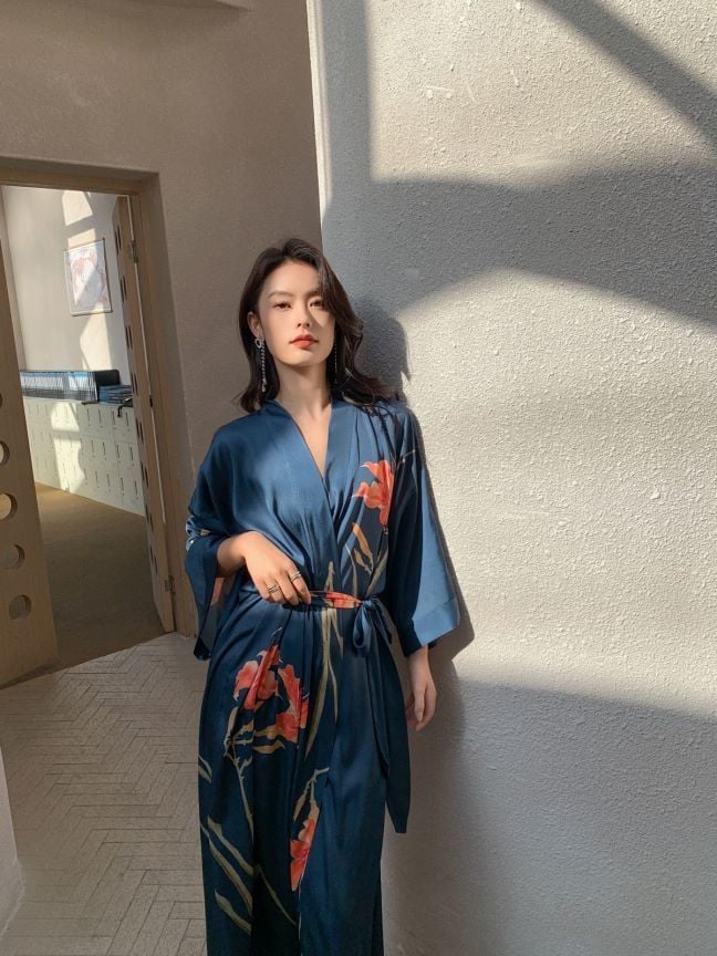 woman wearing japanese weekend pajamas