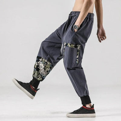 man-wearing-japanese-ankle-pant